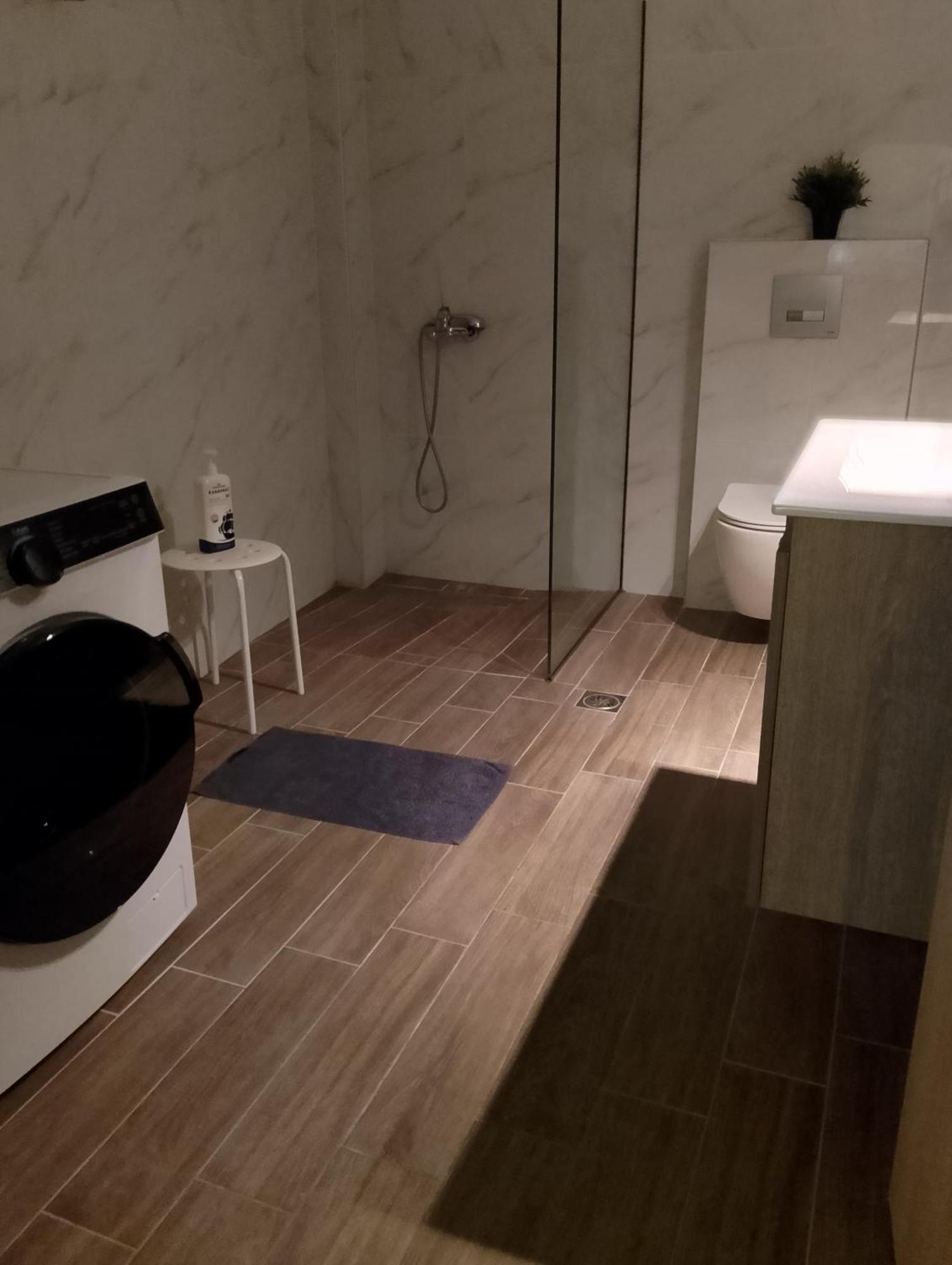 Navarino Studio 드라마 외부 사진
